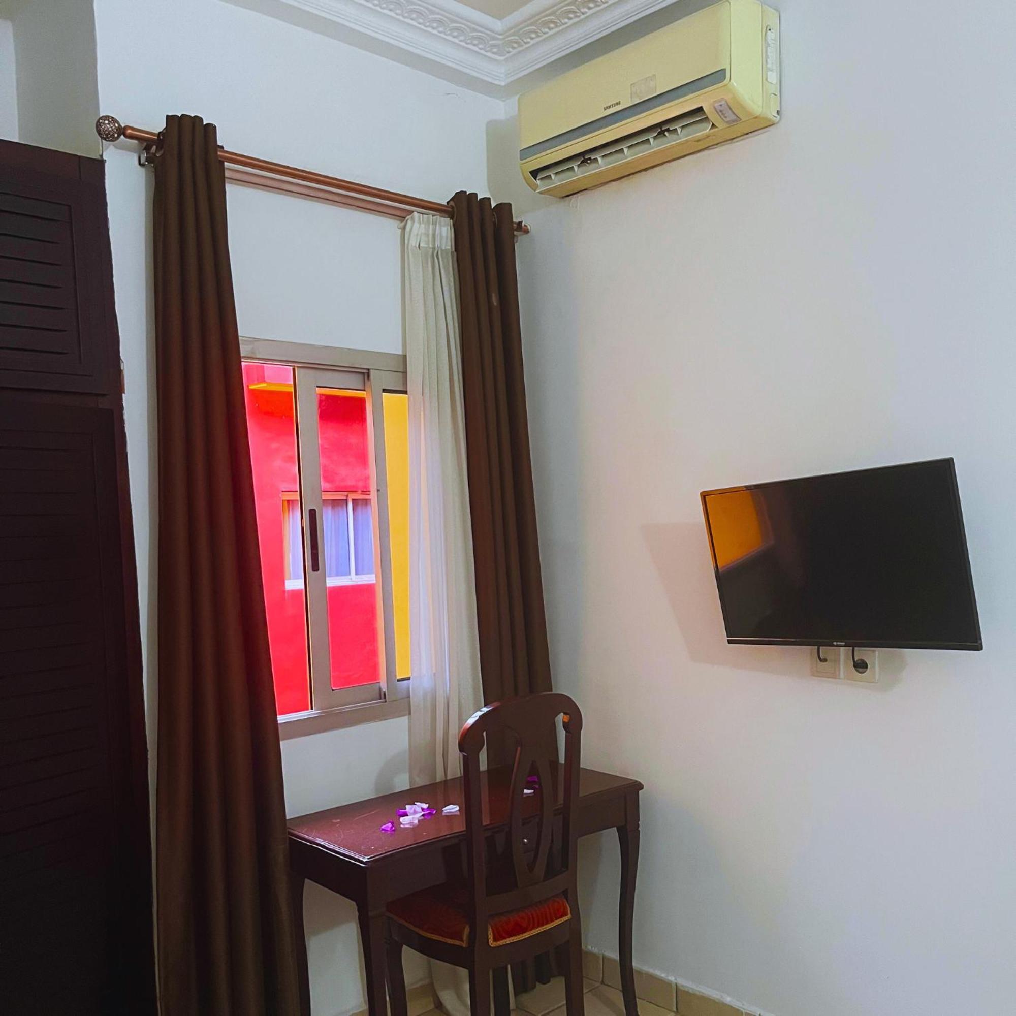 Cypa Hotel อาบีจาน ภายนอก รูปภาพ